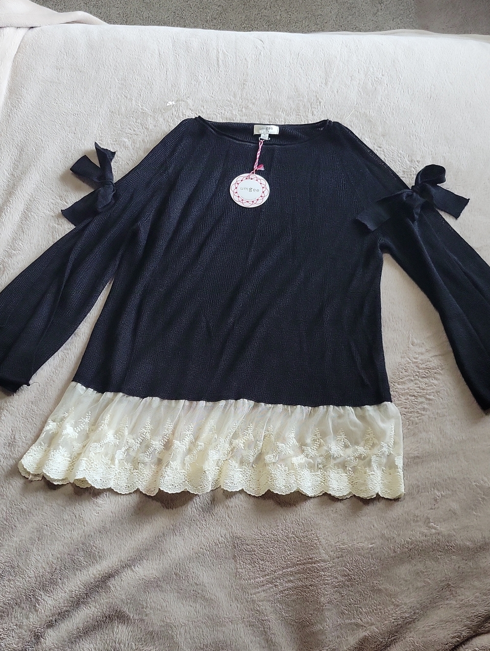 NWT- Umgee Black Scoop Neck Sweater with Cream Lace Hem and Sleeve Bows
